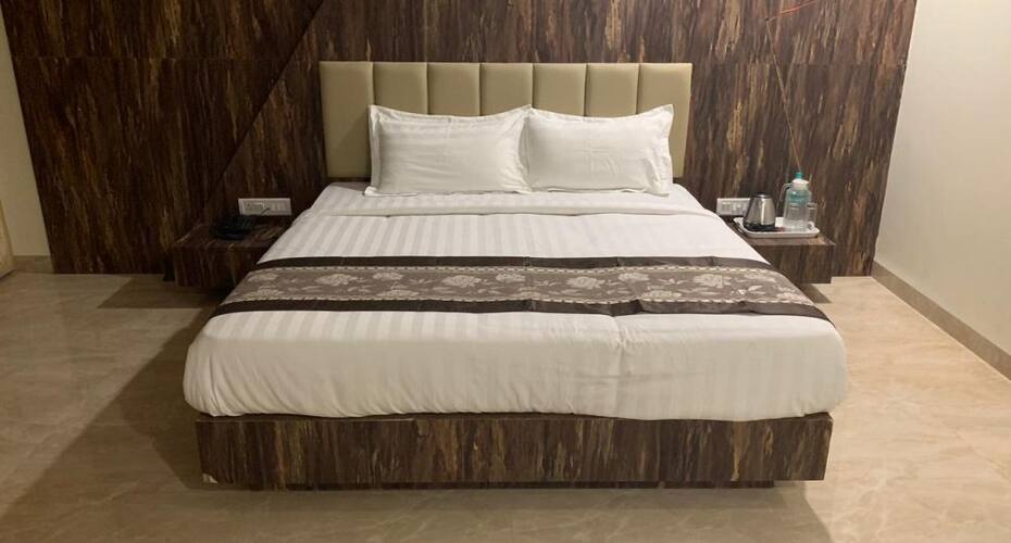 Classia Suites & Apartments, New Delhi 4